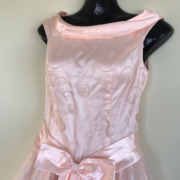 Pastel Pink Satin & Embroidered Tulle Prom Dress Princess Formal Ballgown - Picture 4 of 7